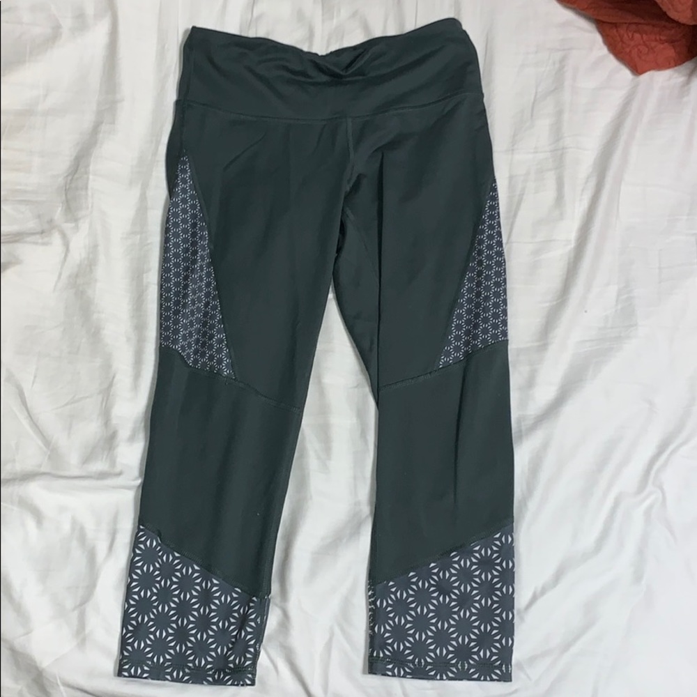 Green/Grey Cropped Champion Leggings